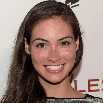 Caitlin McHugh Wiki: Age, Birthday, Parents, Boyfriend, Engaged, Pregnant