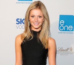 Rebecca Dalton Bio, Age, Height, Boyfriend, Engaged, Instagram