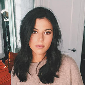 Victoria Villarroel Wiki: Age, Nationality, Married, Engaged, Husband, Family