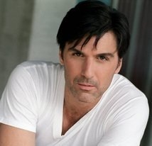 Vincent Irizarry Bio, Married, Wife, Divorce, Girlfriend or Gay, Net Worth