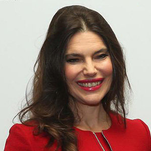 Gretel Packer Wiki, Age, Net Worth, Husband, Family